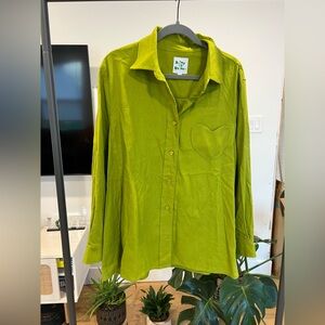 NWOT Women’s SHINY BY NATURE Oversized Linen/Cotton Heart* Button Down